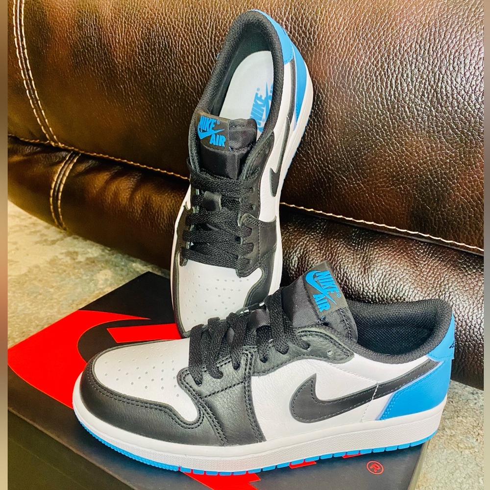NEW! Unisex Nike Air Jordan 1 Retro Low OG Black & Blue Sneakers
